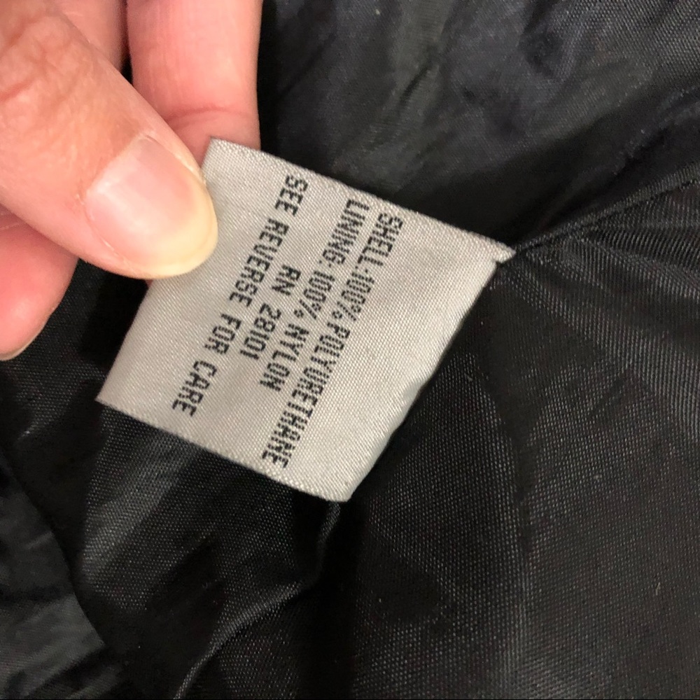 {Rave} Black Raincoat - Picture 6 of 7